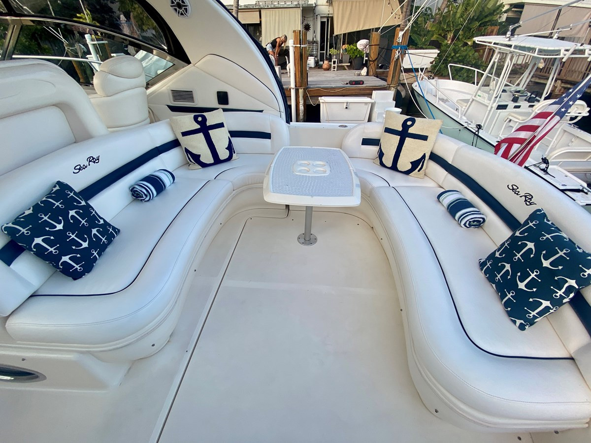 https://arconyachts.ams3.digitaloceanspaces.com/148011/conversions/large_3817307-optimize.jpg