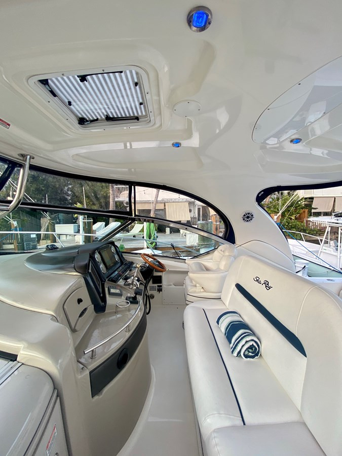 https://arconyachts.ams3.digitaloceanspaces.com/148014/conversions/large_3817309-optimize.jpg