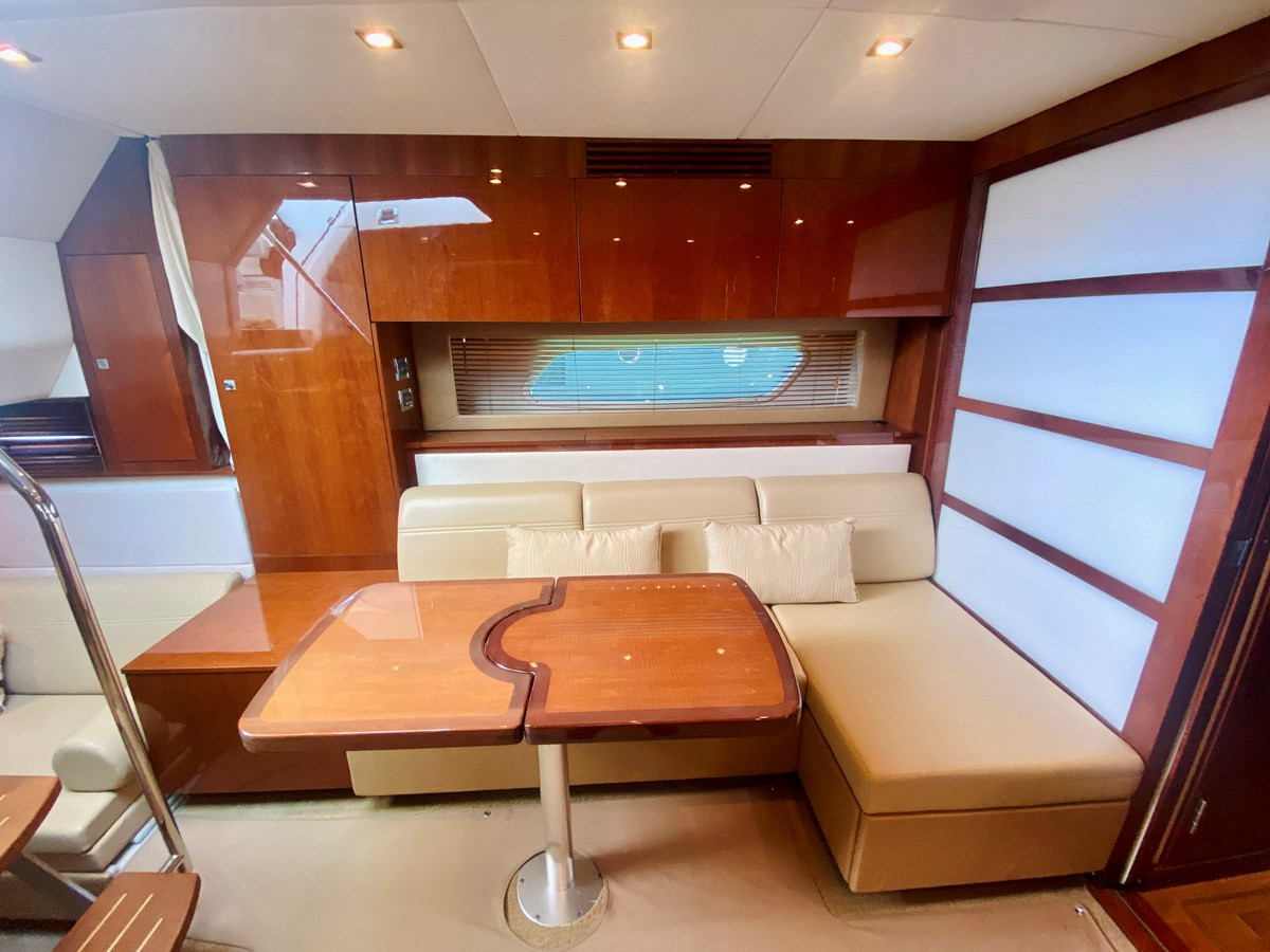 https://arconyachts.ams3.digitaloceanspaces.com/148151/conversions/large_3819886-optimize.jpg