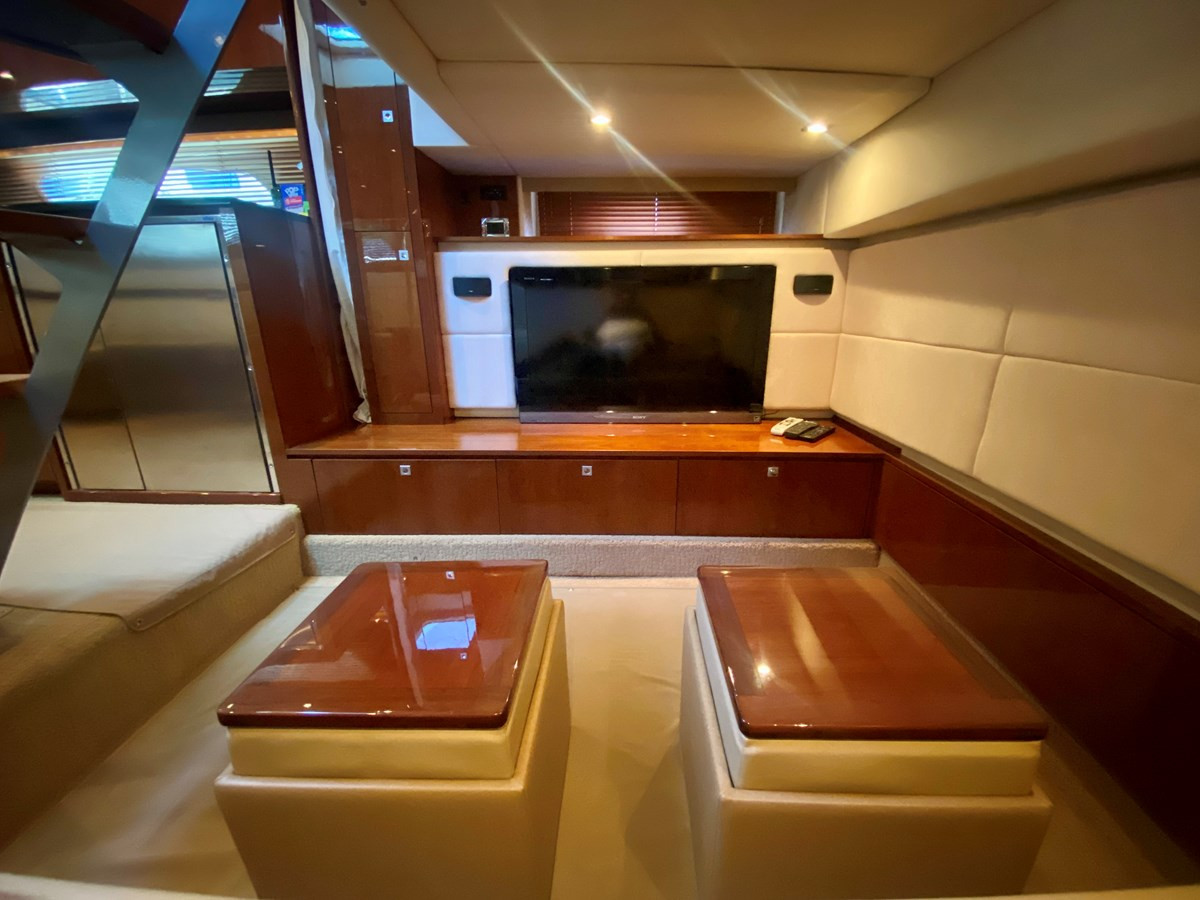 https://arconyachts.ams3.digitaloceanspaces.com/148210/conversions/large_3819906-optimize.jpg
