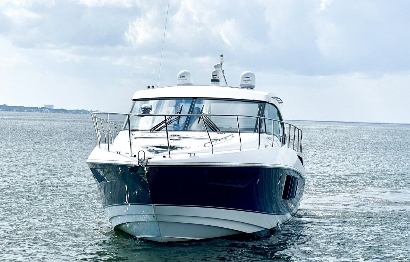 https://arconyachts.ams3.digitaloceanspaces.com/148261/conversions/large_3921817-optimize.jpg