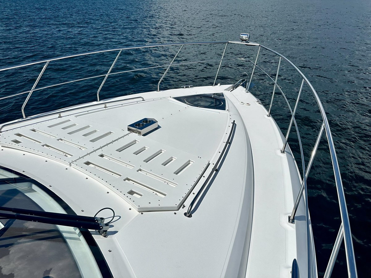 https://arconyachts.ams3.digitaloceanspaces.com/148282/conversions/large_3921824-optimize.jpg