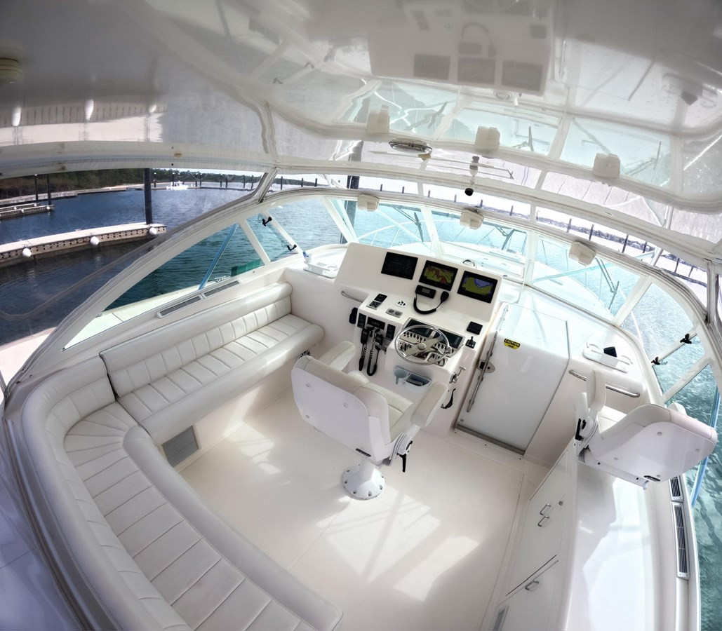 https://arconyachts.ams3.digitaloceanspaces.com/148404/conversions/large_4010739-optimize.jpg
