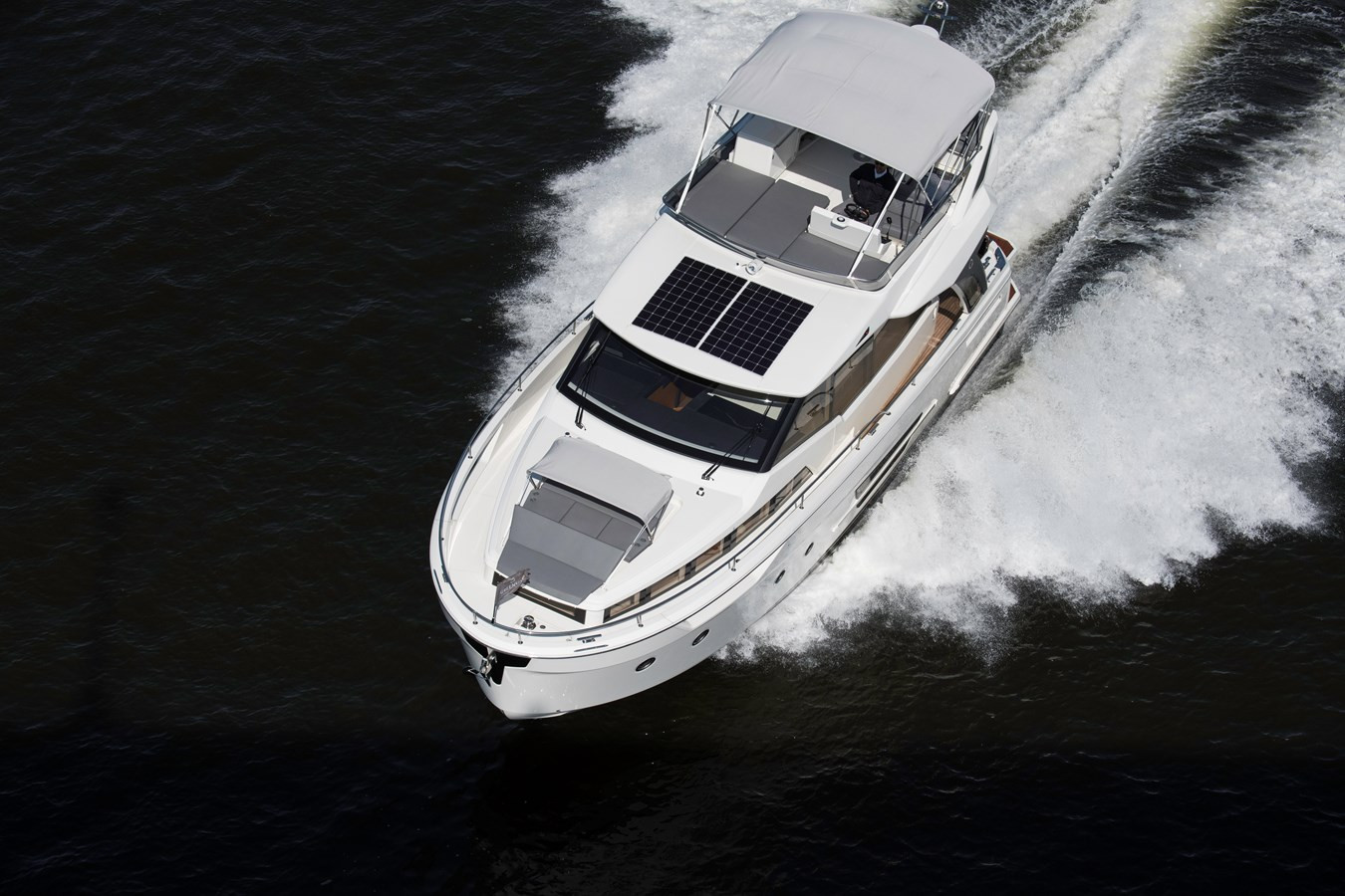 https://arconyachts.ams3.digitaloceanspaces.com/148546/conversions/large_4306924-optimize.jpg