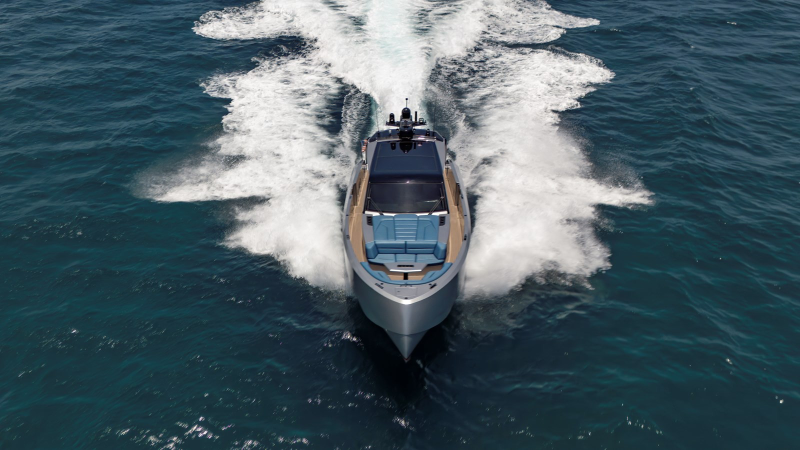 https://arconyachts.ams3.digitaloceanspaces.com/148733/conversions/large_4683405-optimize.jpg