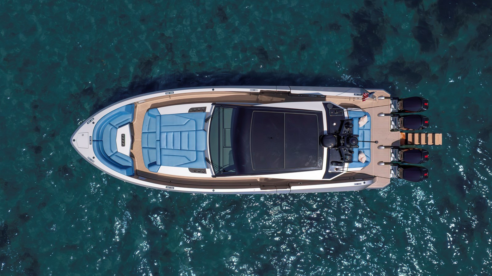 https://arconyachts.ams3.digitaloceanspaces.com/148761/conversions/large_4683414-optimize.jpg