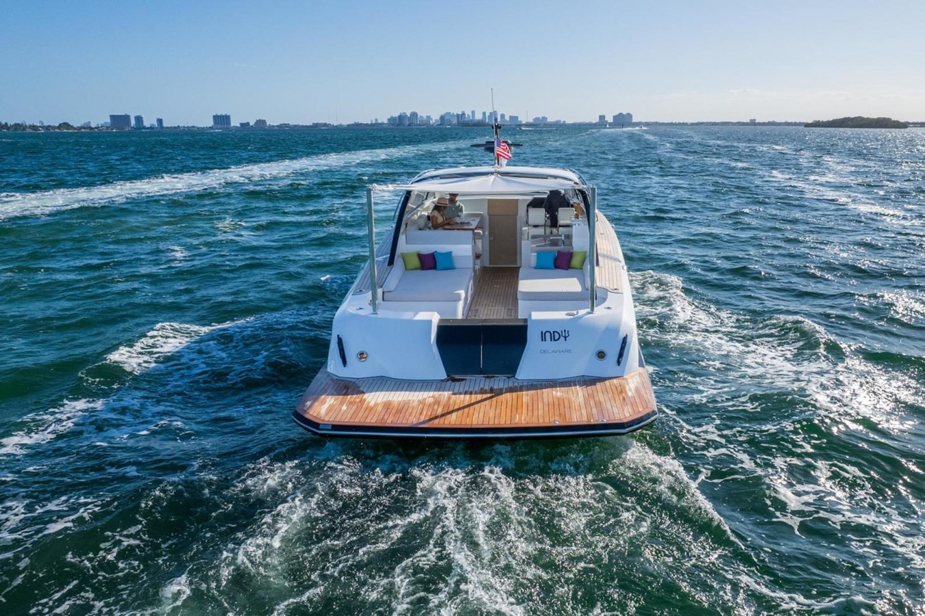 https://arconyachts.ams3.digitaloceanspaces.com/148876/conversions/large_4499591-optimize.jpg