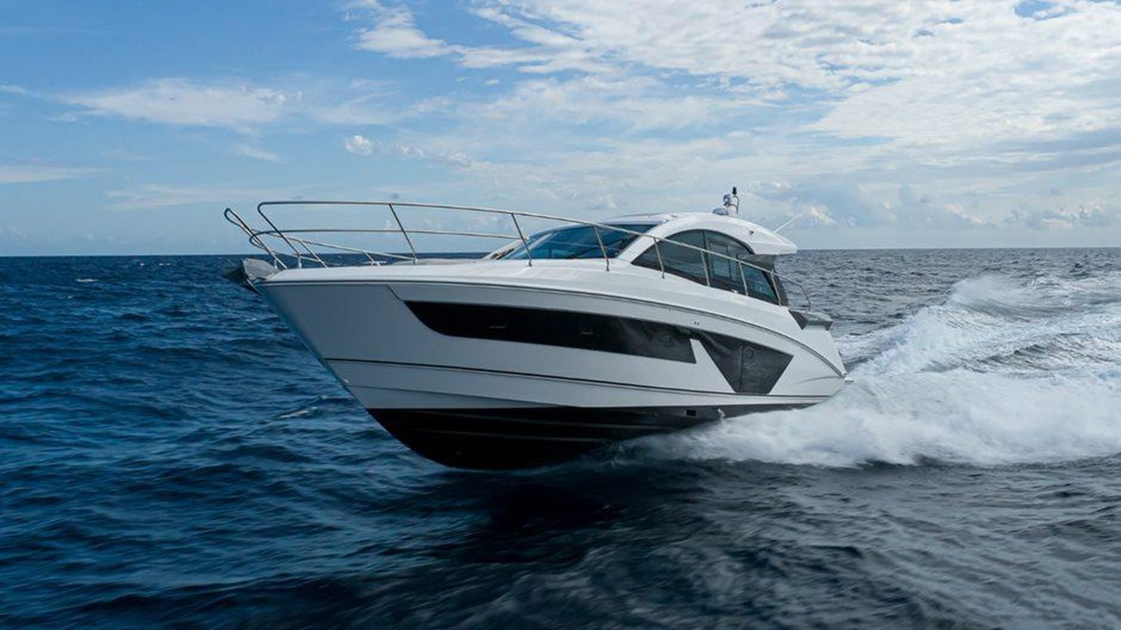 https://arconyachts.ams3.digitaloceanspaces.com/148934/conversions/large_4527335-optimize.jpg