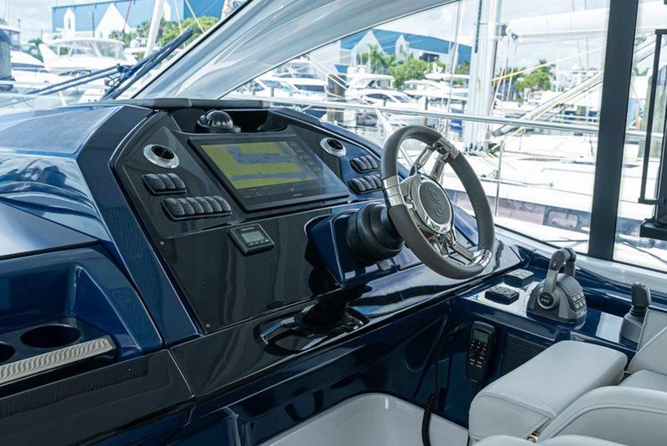 https://arconyachts.ams3.digitaloceanspaces.com/148992/conversions/large_4527356-optimize.jpg