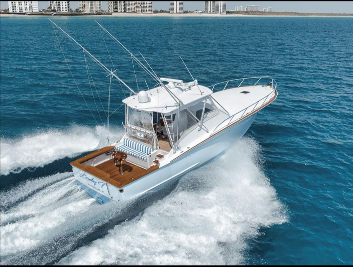 https://arconyachts.ams3.digitaloceanspaces.com/149251/conversions/large_4747369-optimize.jpg