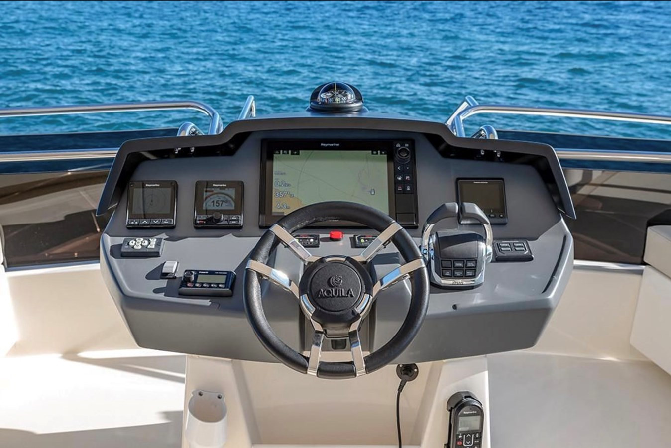 https://arconyachts.ams3.digitaloceanspaces.com/149390/conversions/large_3911026-optimize.jpg