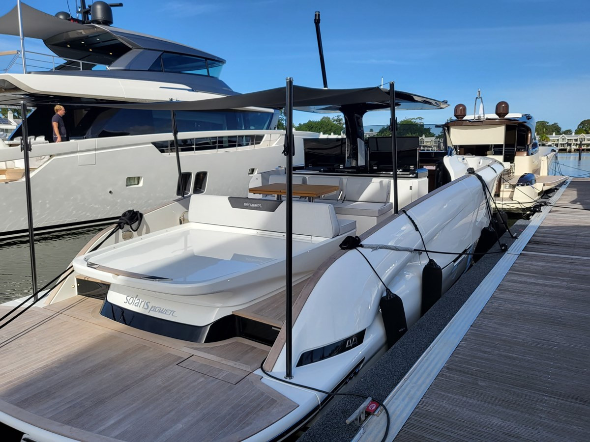 https://arconyachts.ams3.digitaloceanspaces.com/149407/conversions/large_4704544-optimize.jpg