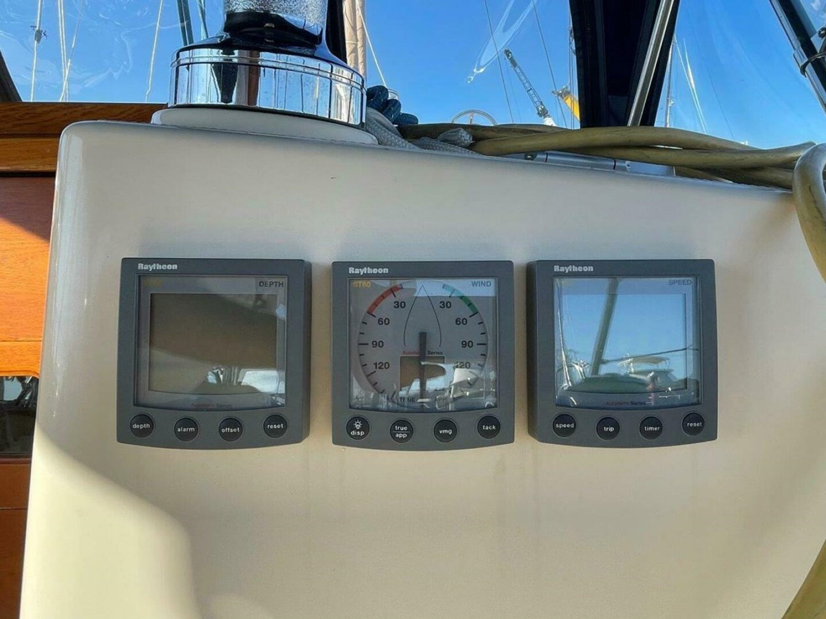 https://arconyachts.ams3.digitaloceanspaces.com/149657/conversions/large_4634039-optimize.jpg