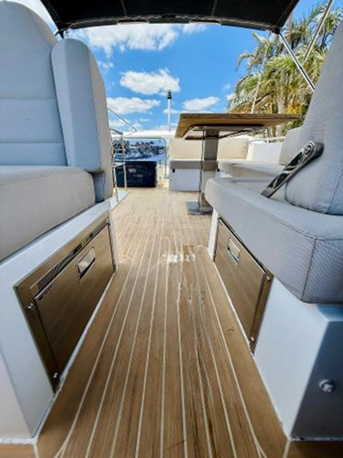 https://arconyachts.ams3.digitaloceanspaces.com/149669/conversions/large_4648326-optimize.jpg