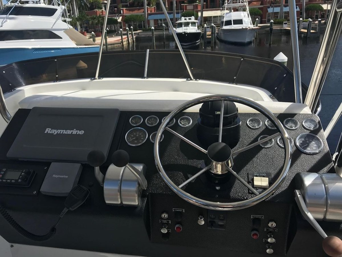 https://arconyachts.ams3.digitaloceanspaces.com/150208/conversions/large_2798173-optimize.jpg