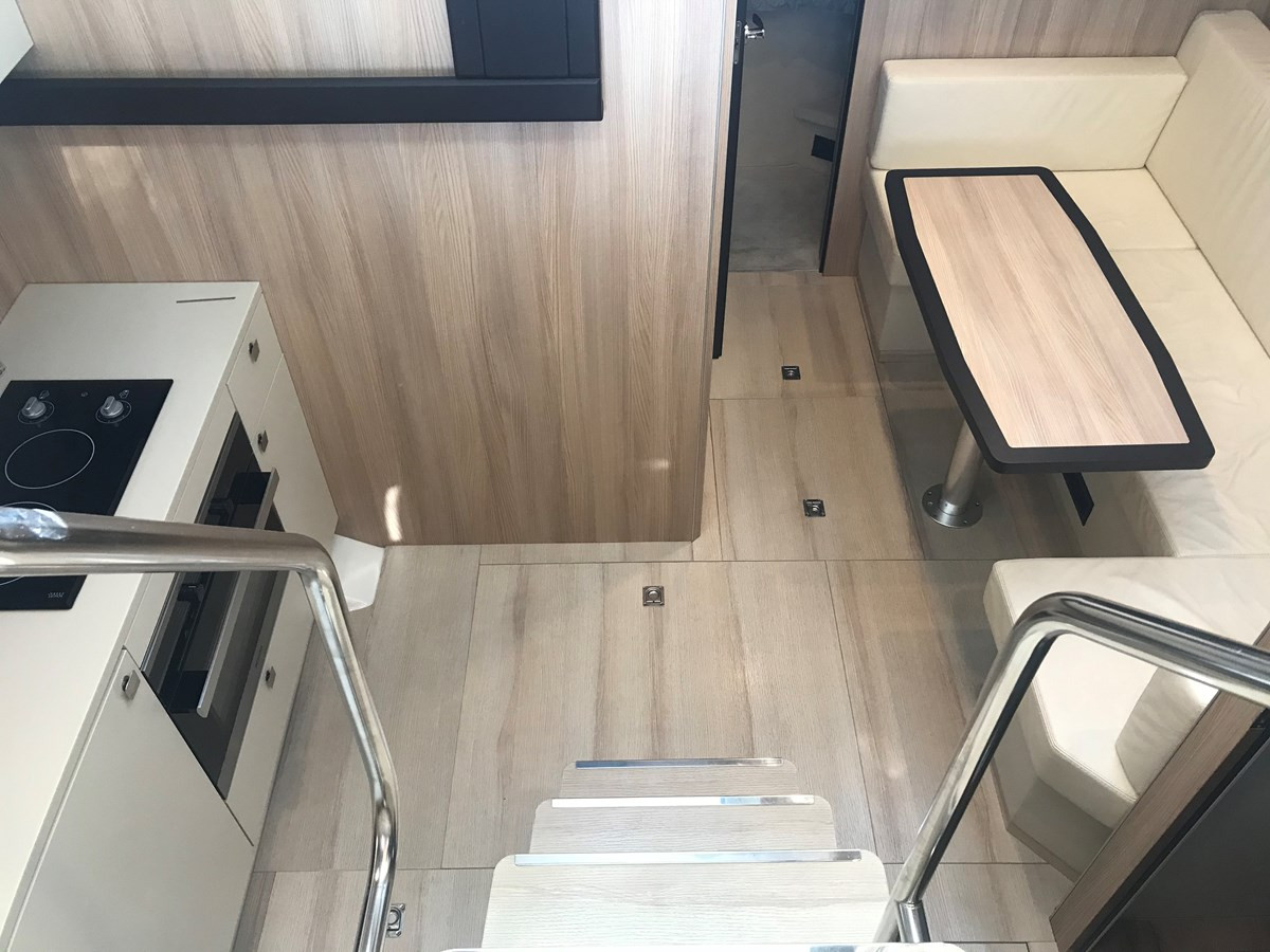 https://arconyachts.ams3.digitaloceanspaces.com/150296/conversions/large_2988900-optimize.jpg