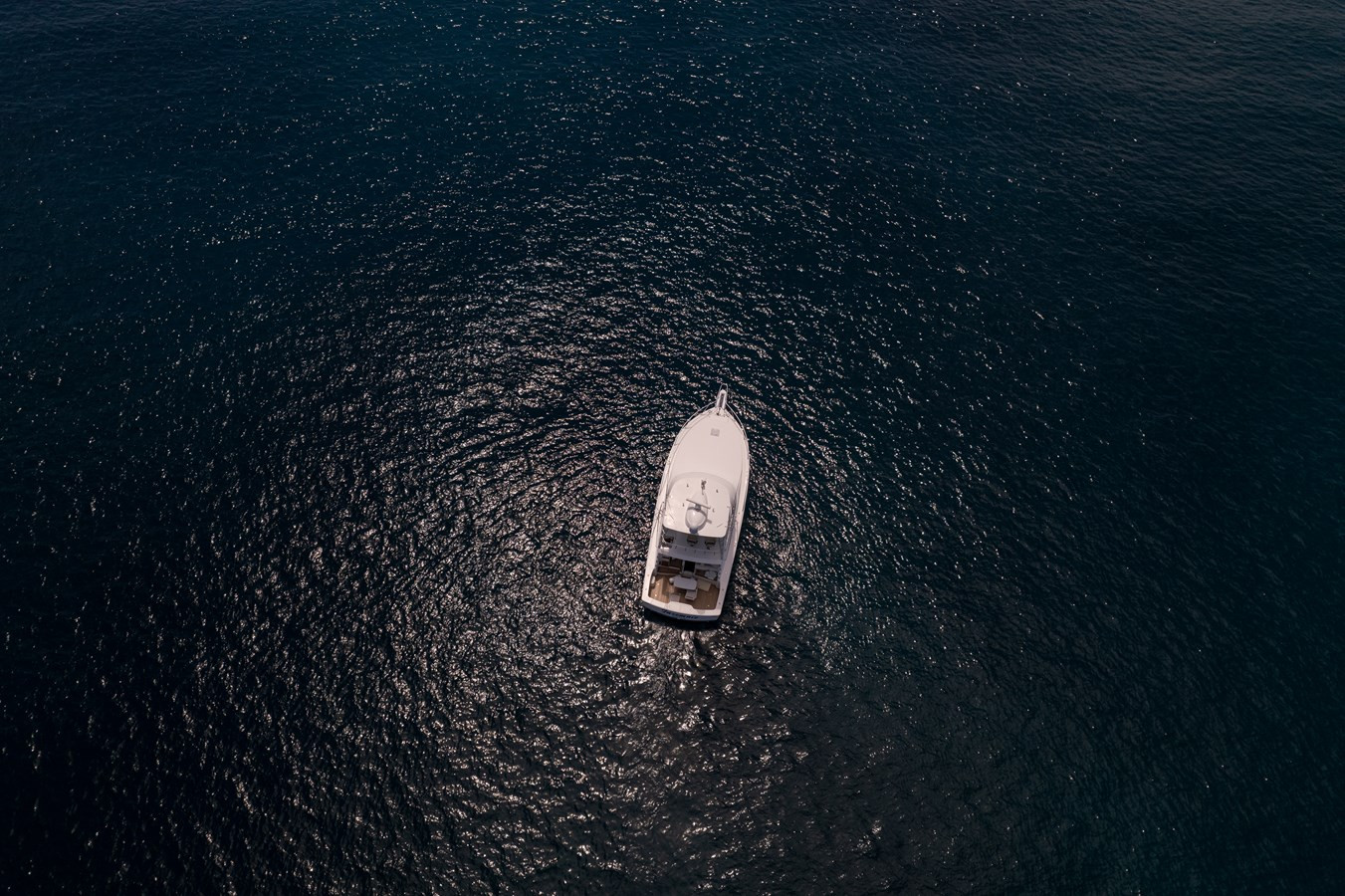 https://arconyachts.ams3.digitaloceanspaces.com/150484/conversions/large_3958558-optimize.jpg