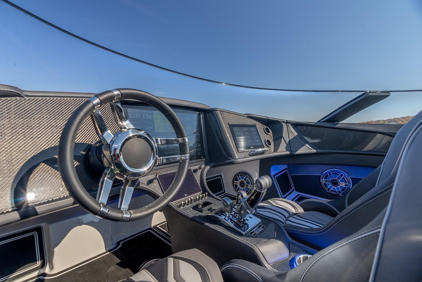 https://arconyachts.ams3.digitaloceanspaces.com/150813/conversions/large_4243399-optimize.jpg