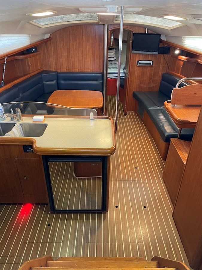 https://arconyachts.ams3.digitaloceanspaces.com/150832/conversions/large_4595619-optimize.jpg