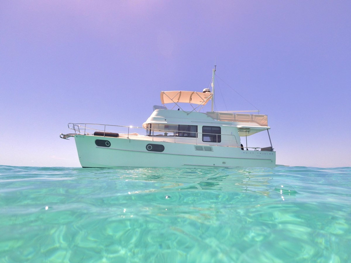 https://arconyachts.ams3.digitaloceanspaces.com/150918/conversions/large_4372877-optimize.jpg