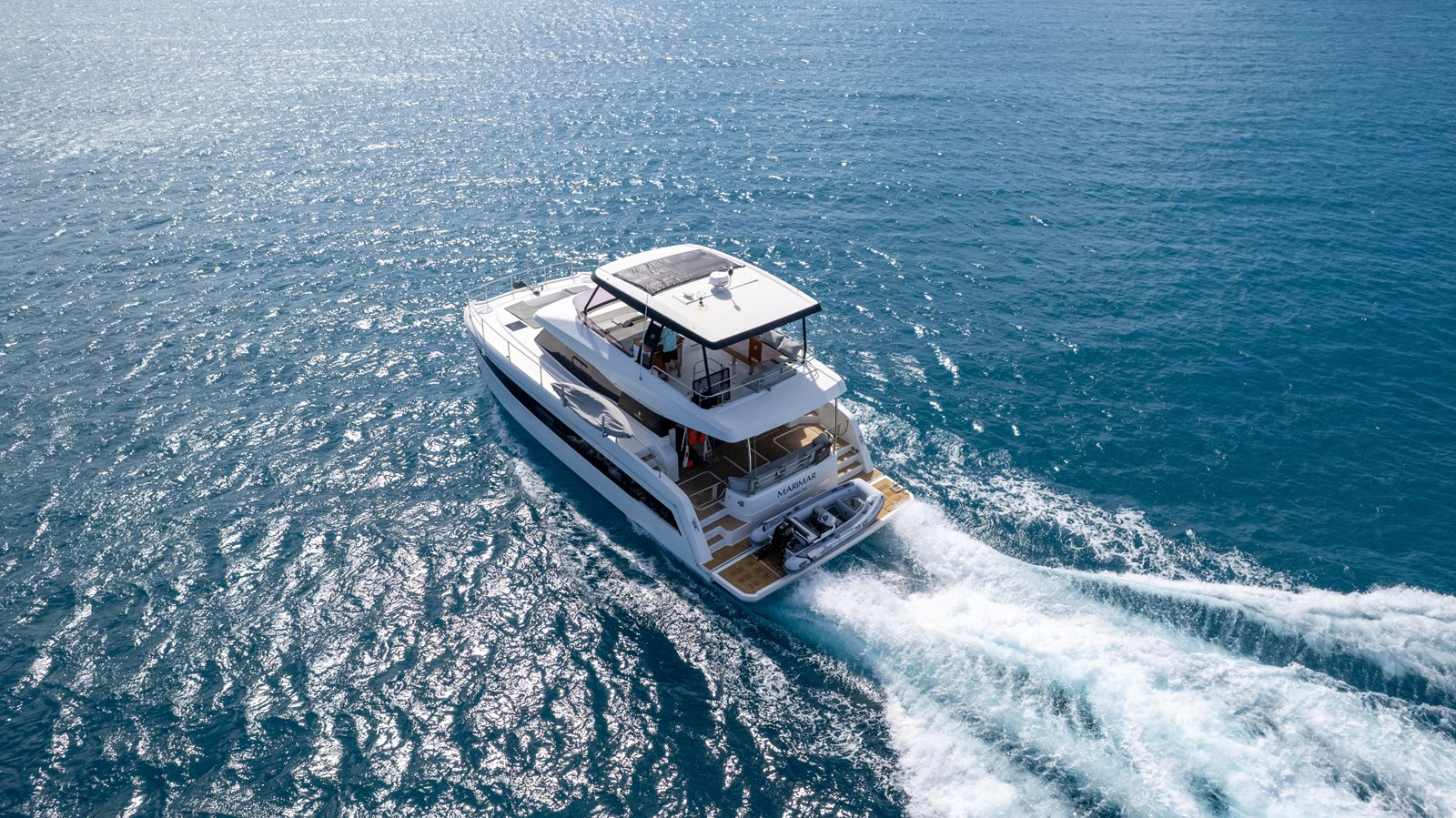 https://arconyachts.ams3.digitaloceanspaces.com/151067/conversions/large_4544159-optimize.jpg
