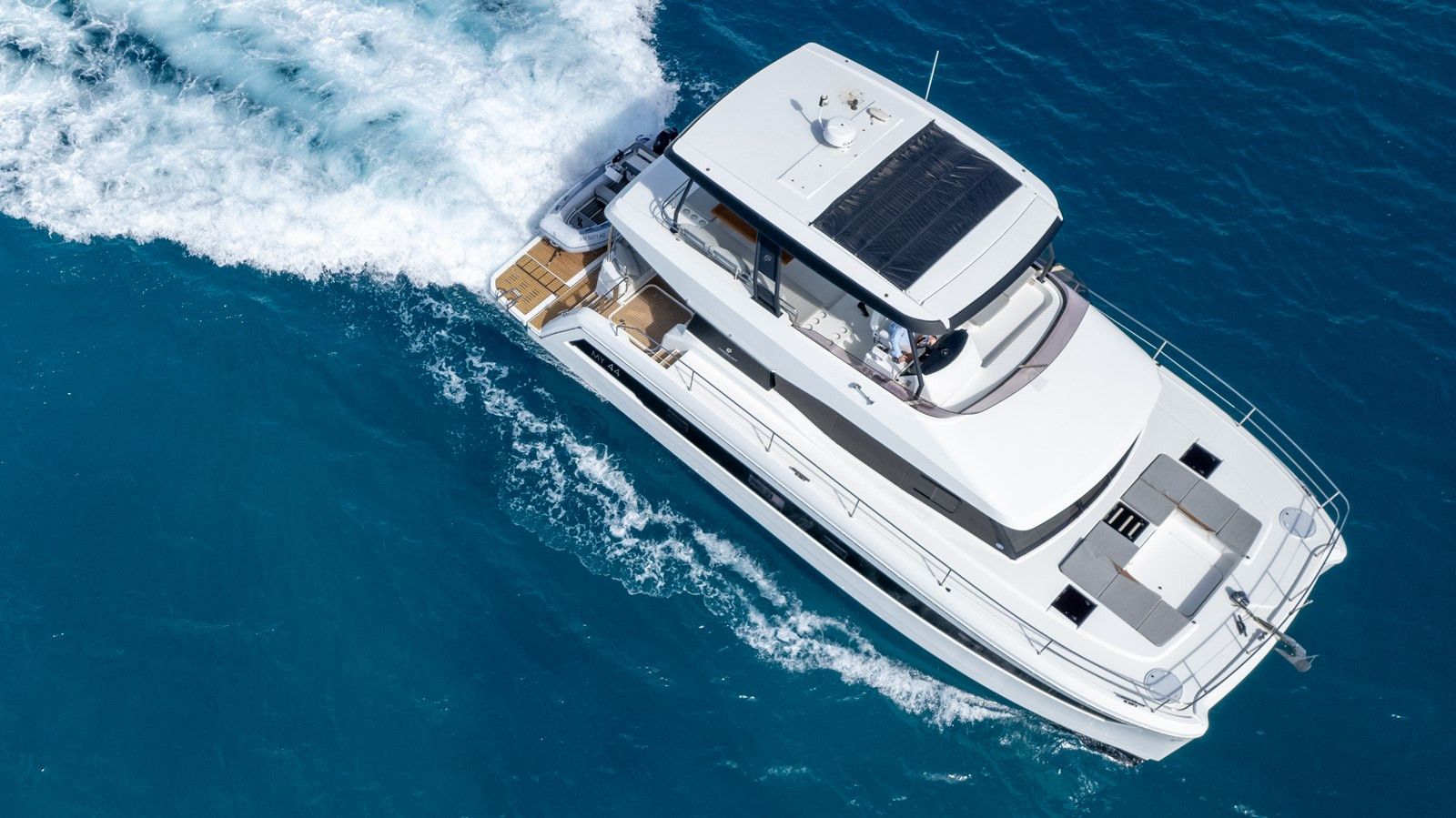 https://arconyachts.ams3.digitaloceanspaces.com/151088/conversions/large_4544165-optimize.jpg