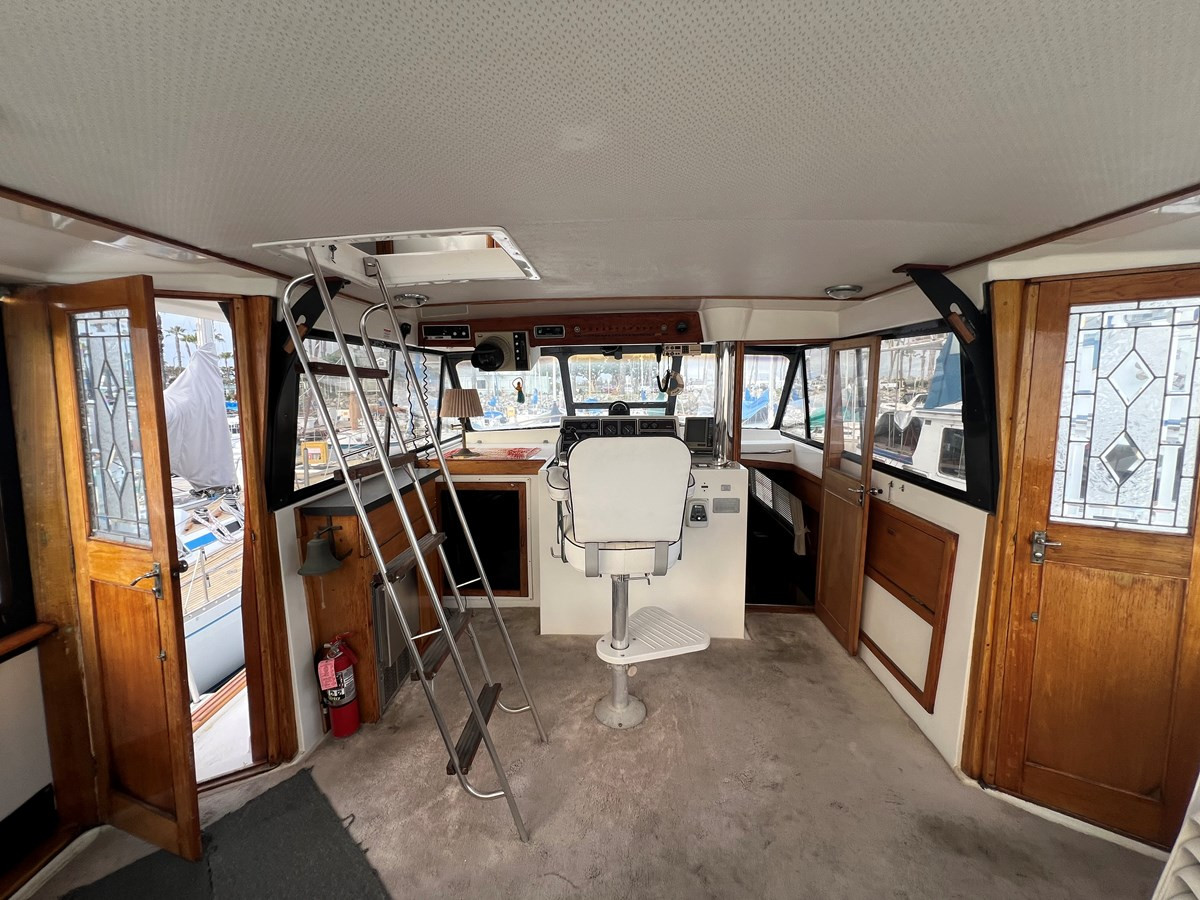 https://arconyachts.ams3.digitaloceanspaces.com/151164/conversions/large_4629151-optimize.jpg