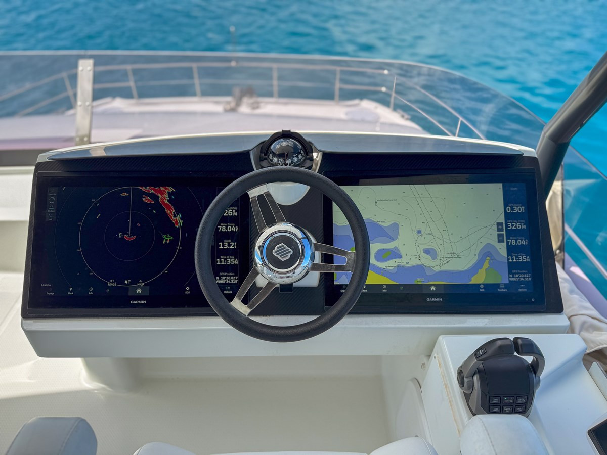 https://arconyachts.ams3.digitaloceanspaces.com/151173/conversions/large_4544193-optimize.jpg
