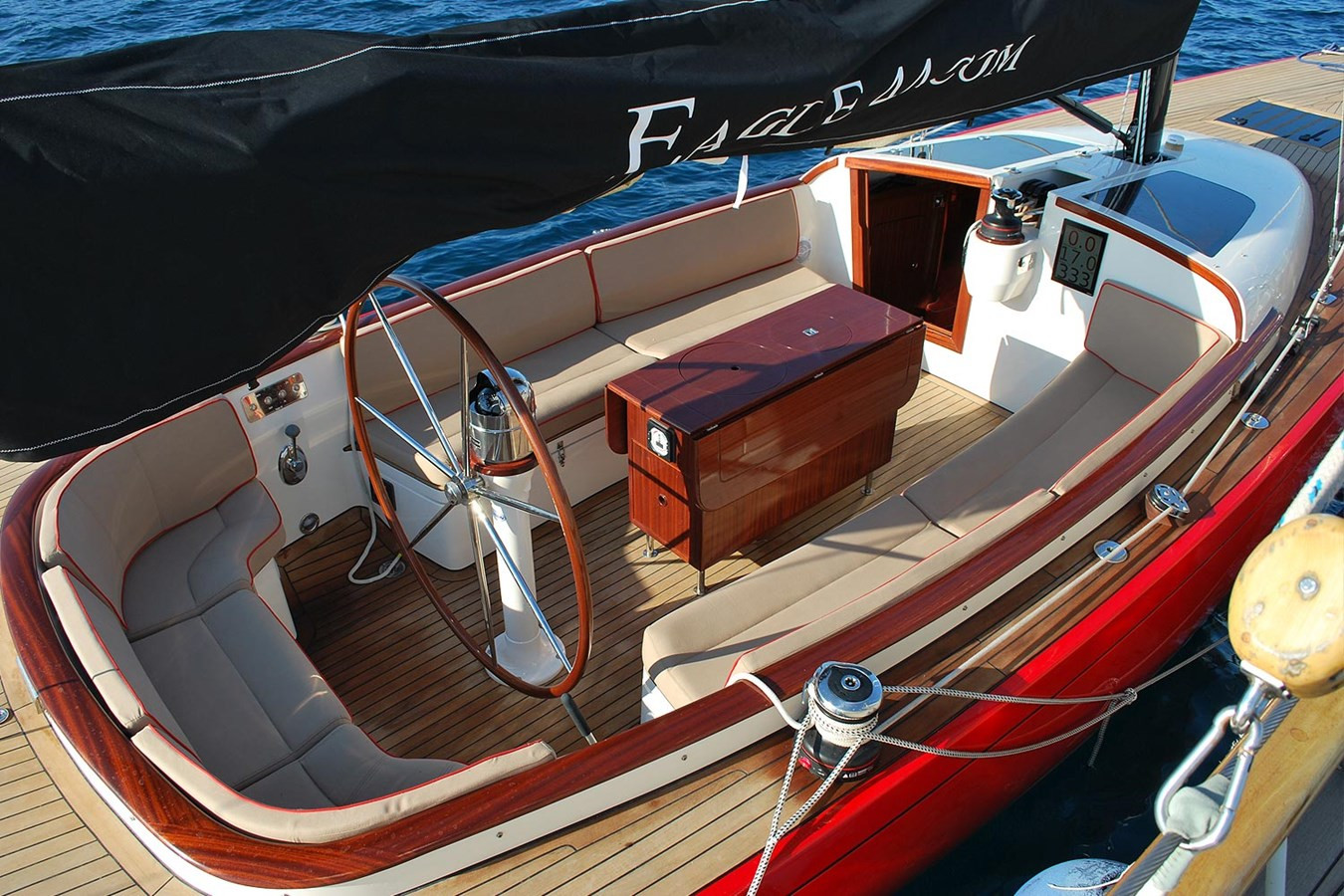 https://arconyachts.ams3.digitaloceanspaces.com/151407/conversions/large_4650423-optimize.jpg