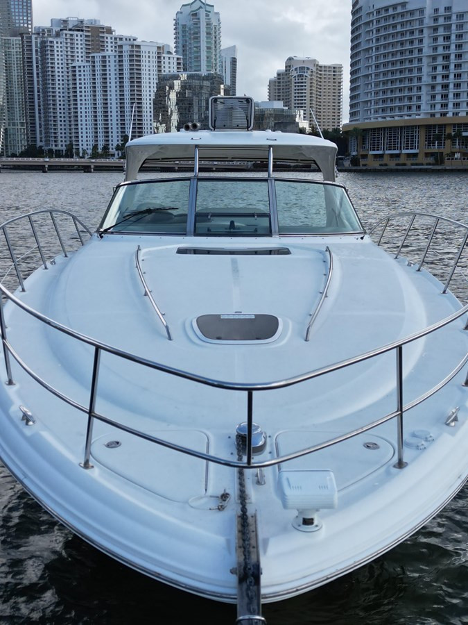 https://arconyachts.ams3.digitaloceanspaces.com/151529/conversions/large_4710517-optimize.jpg