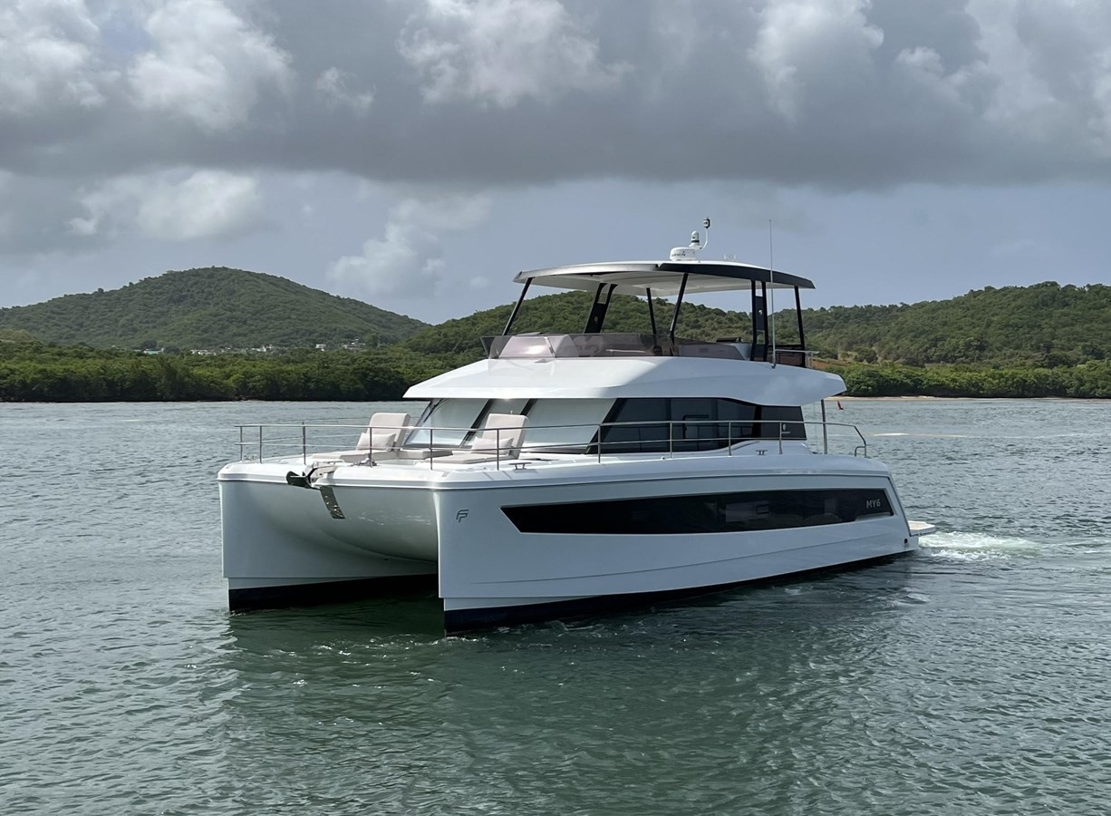 https://arconyachts.ams3.digitaloceanspaces.com/151556/conversions/large_4711352-optimize.jpg