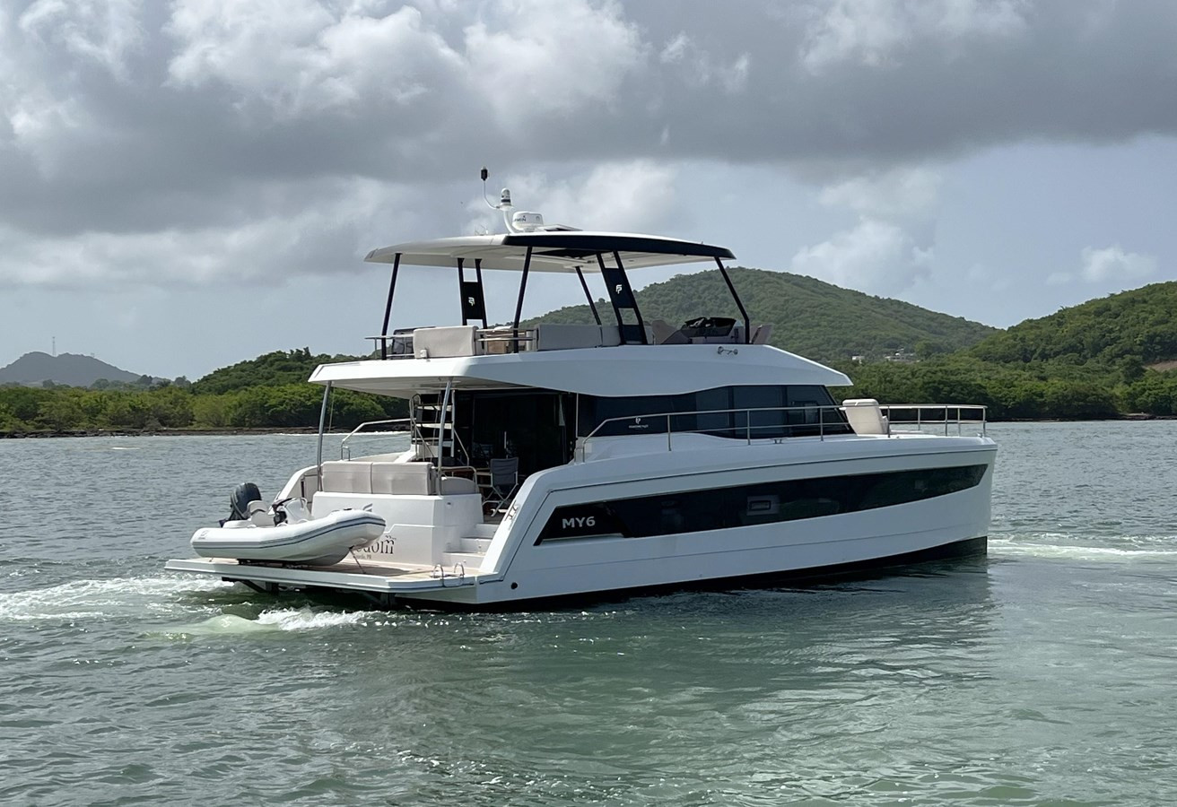 https://arconyachts.ams3.digitaloceanspaces.com/151563/conversions/large_4711354-optimize.jpg