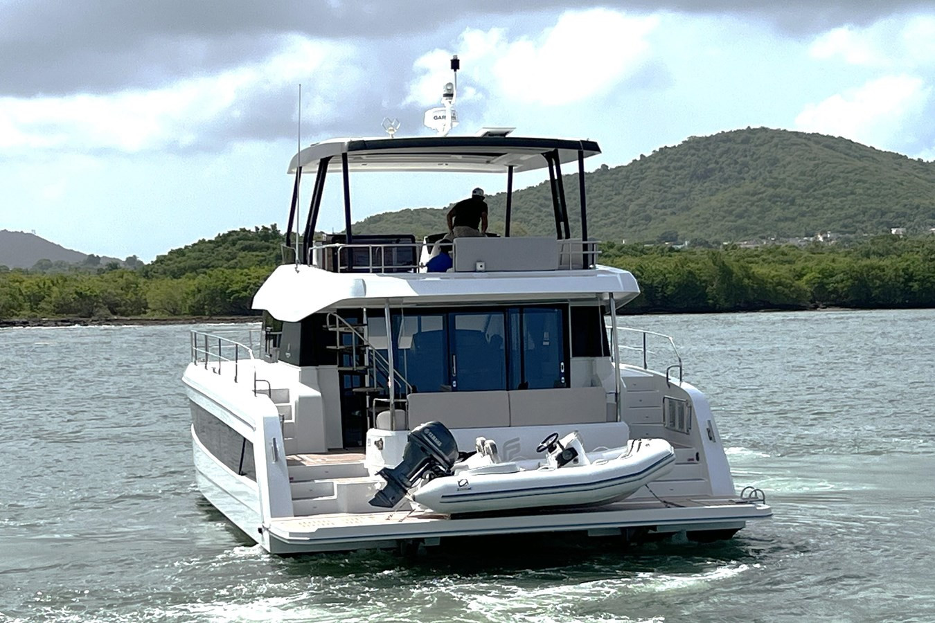 https://arconyachts.ams3.digitaloceanspaces.com/151569/conversions/large_4711356-optimize.jpg