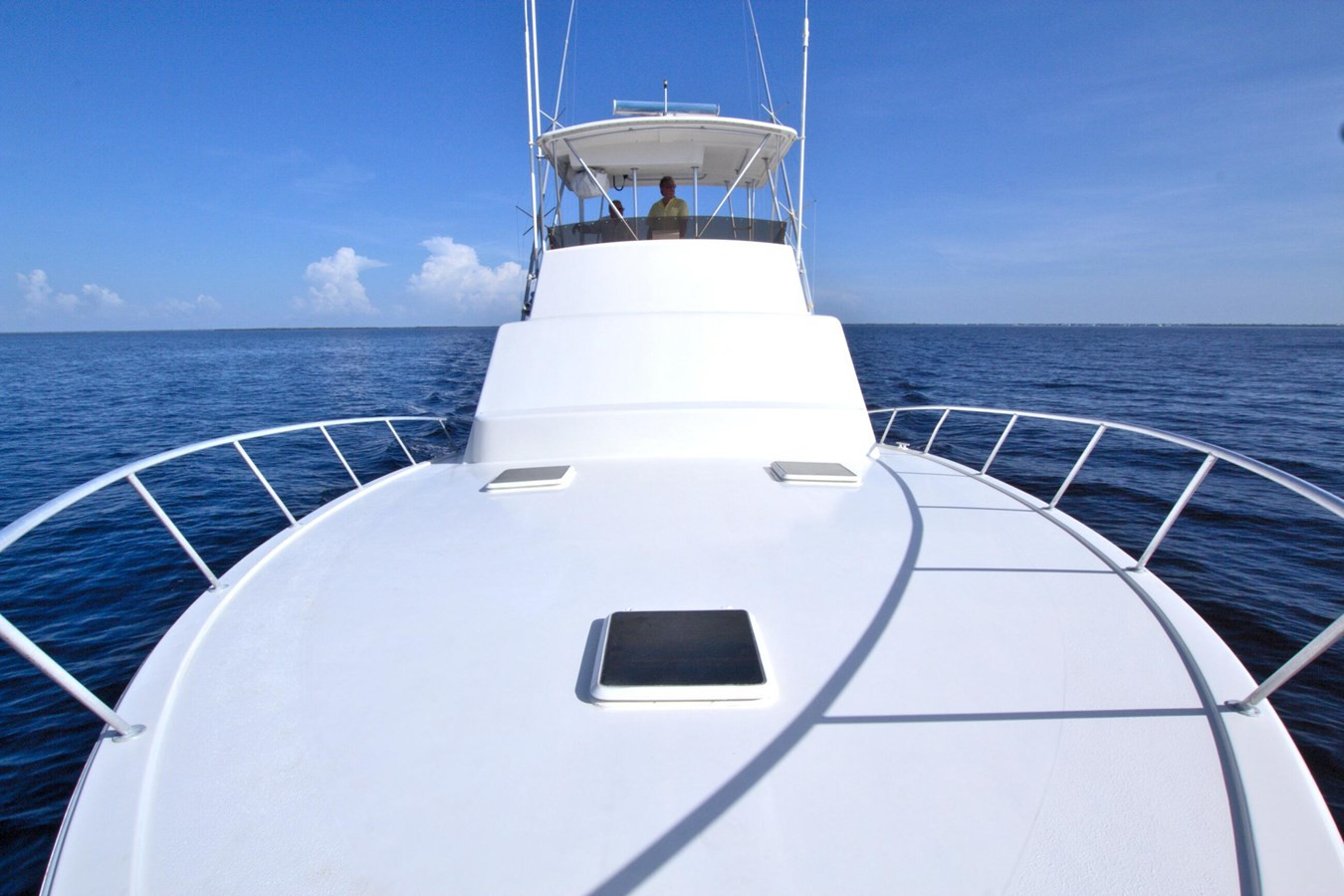 https://arconyachts.ams3.digitaloceanspaces.com/151710/conversions/large_4735814-optimize.jpg
