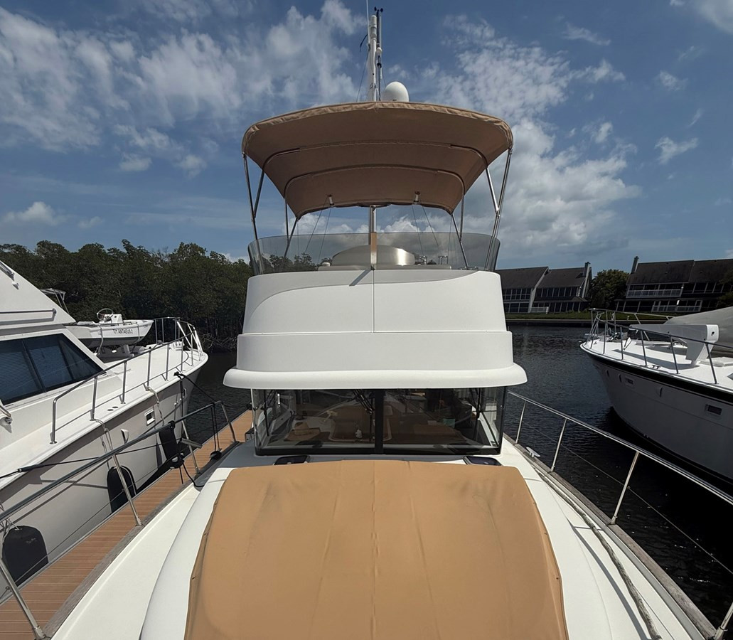 https://arconyachts.ams3.digitaloceanspaces.com/151777/conversions/large_4820728-optimize.jpg