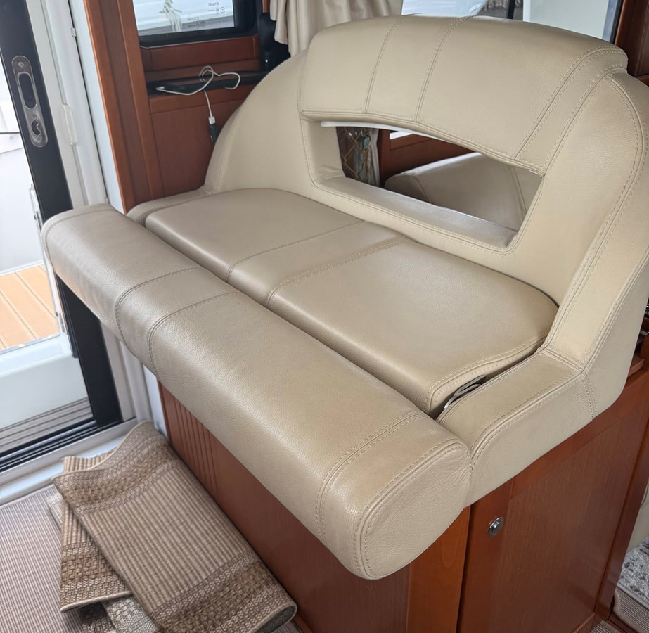 https://arconyachts.ams3.digitaloceanspaces.com/151846/conversions/large_4820752-optimize.jpg