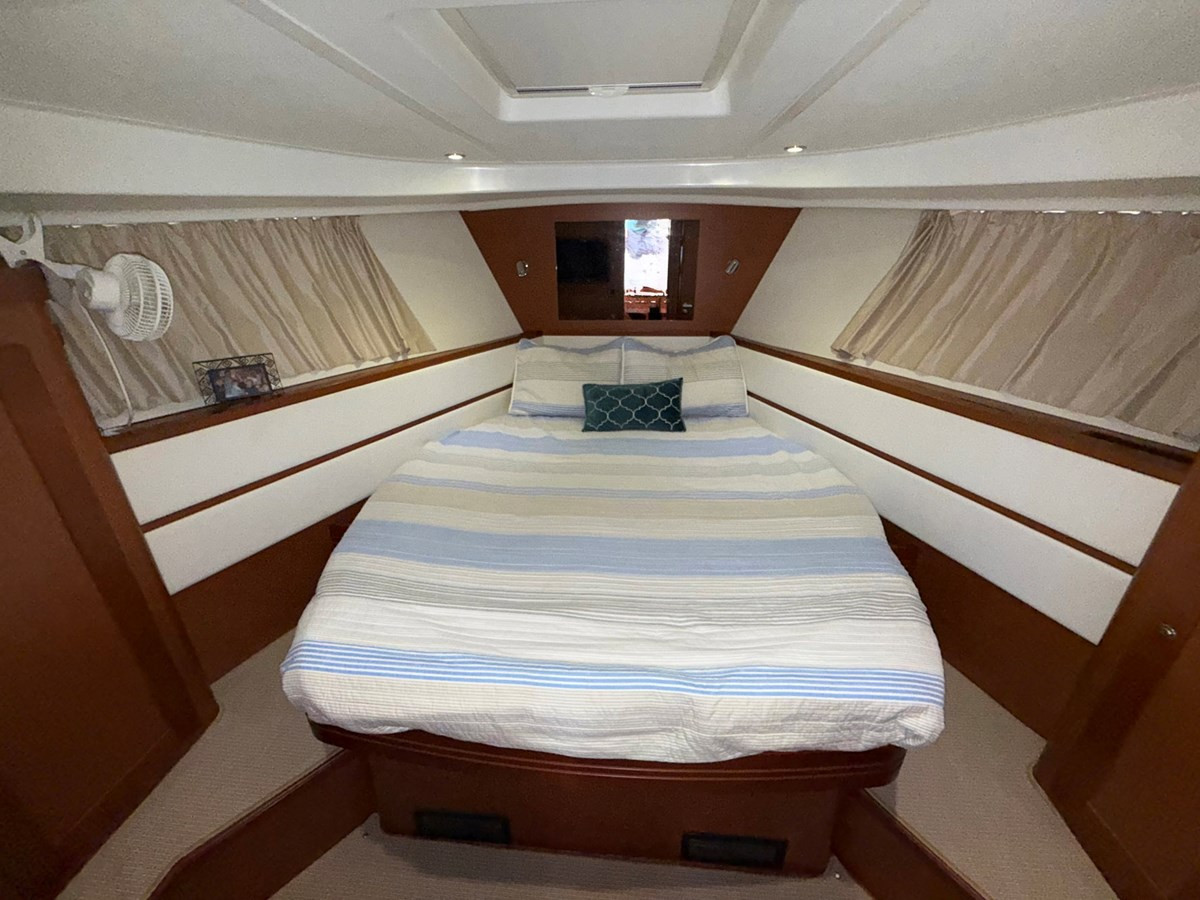 https://arconyachts.ams3.digitaloceanspaces.com/151853/conversions/large_4820755-optimize.jpg