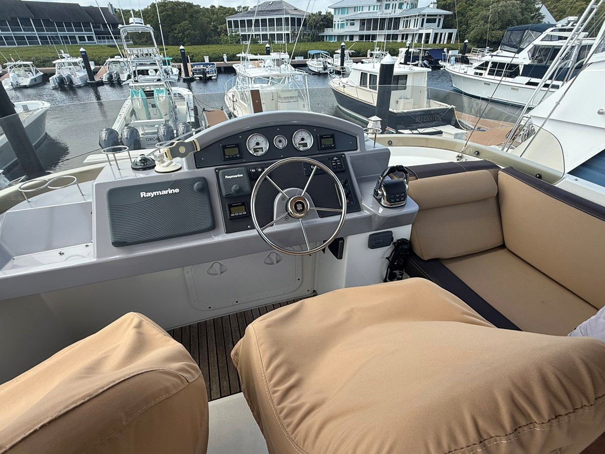 https://arconyachts.ams3.digitaloceanspaces.com/151909/conversions/large_4820776-optimize.jpg