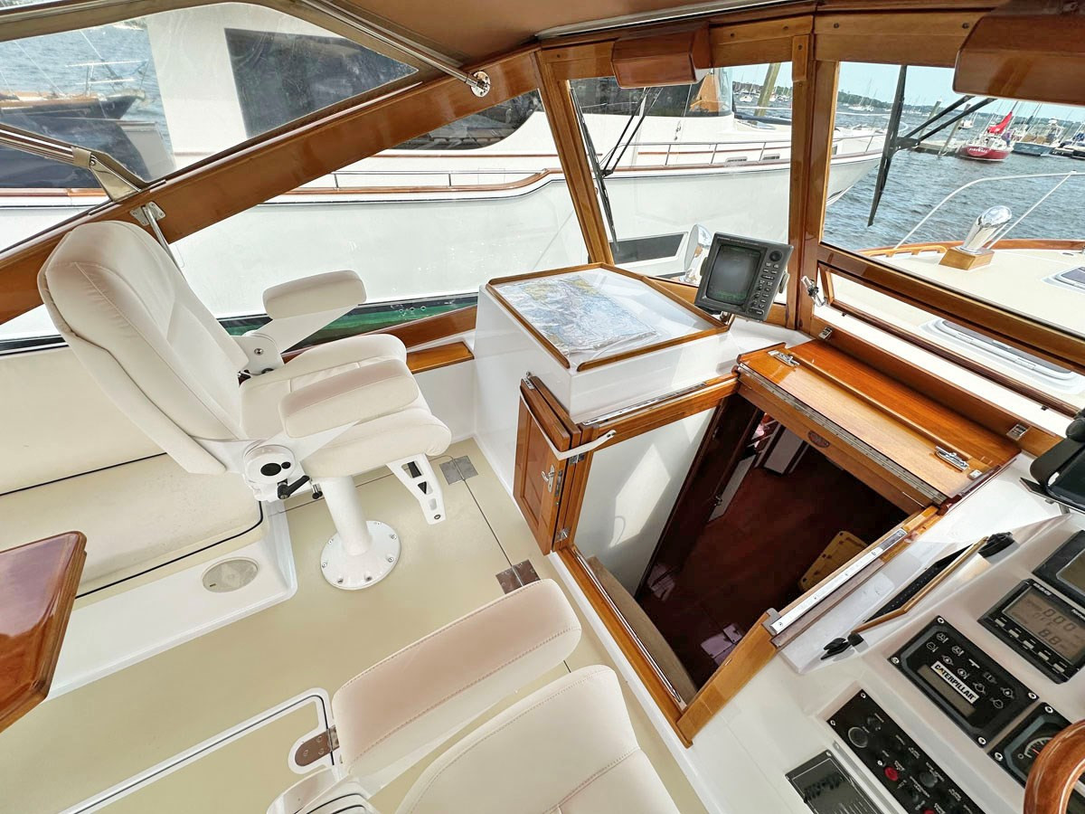 https://arconyachts.ams3.digitaloceanspaces.com/151971/conversions/large_4694600-optimize.jpg