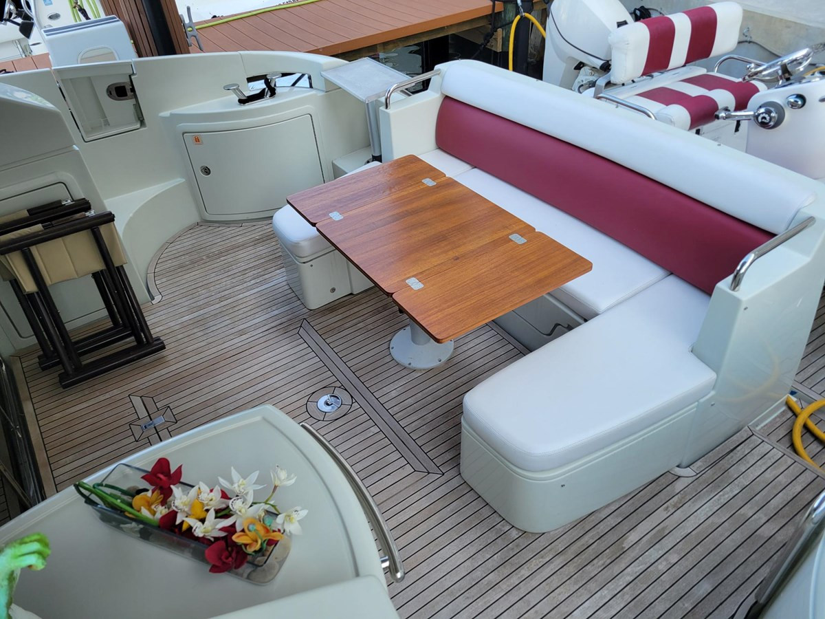 https://arconyachts.ams3.digitaloceanspaces.com/152000/conversions/large_4669647-optimize.jpg