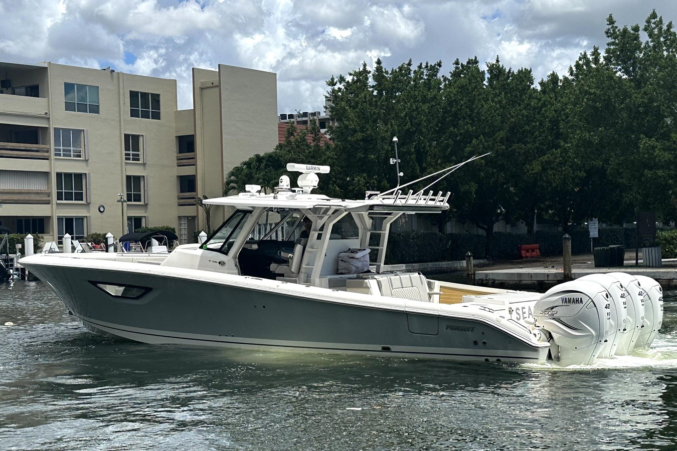 https://arconyachts.ams3.digitaloceanspaces.com/152226/conversions/large_4389671-optimize.jpg