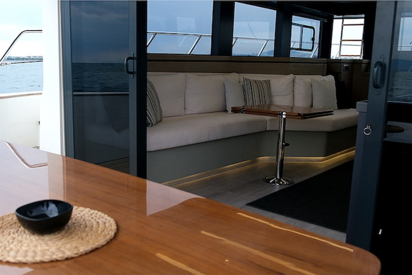 https://arconyachts.ams3.digitaloceanspaces.com/152258/conversions/large_4003019-optimize.jpg
