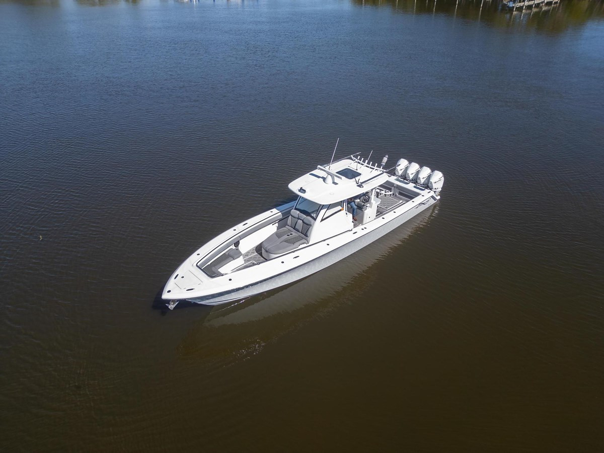 https://arconyachts.ams3.digitaloceanspaces.com/152314/conversions/large_4605672-optimize.jpg