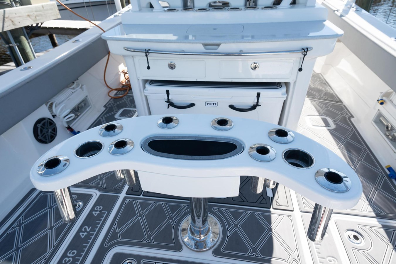 https://arconyachts.ams3.digitaloceanspaces.com/152364/conversions/large_4605688-optimize.jpg