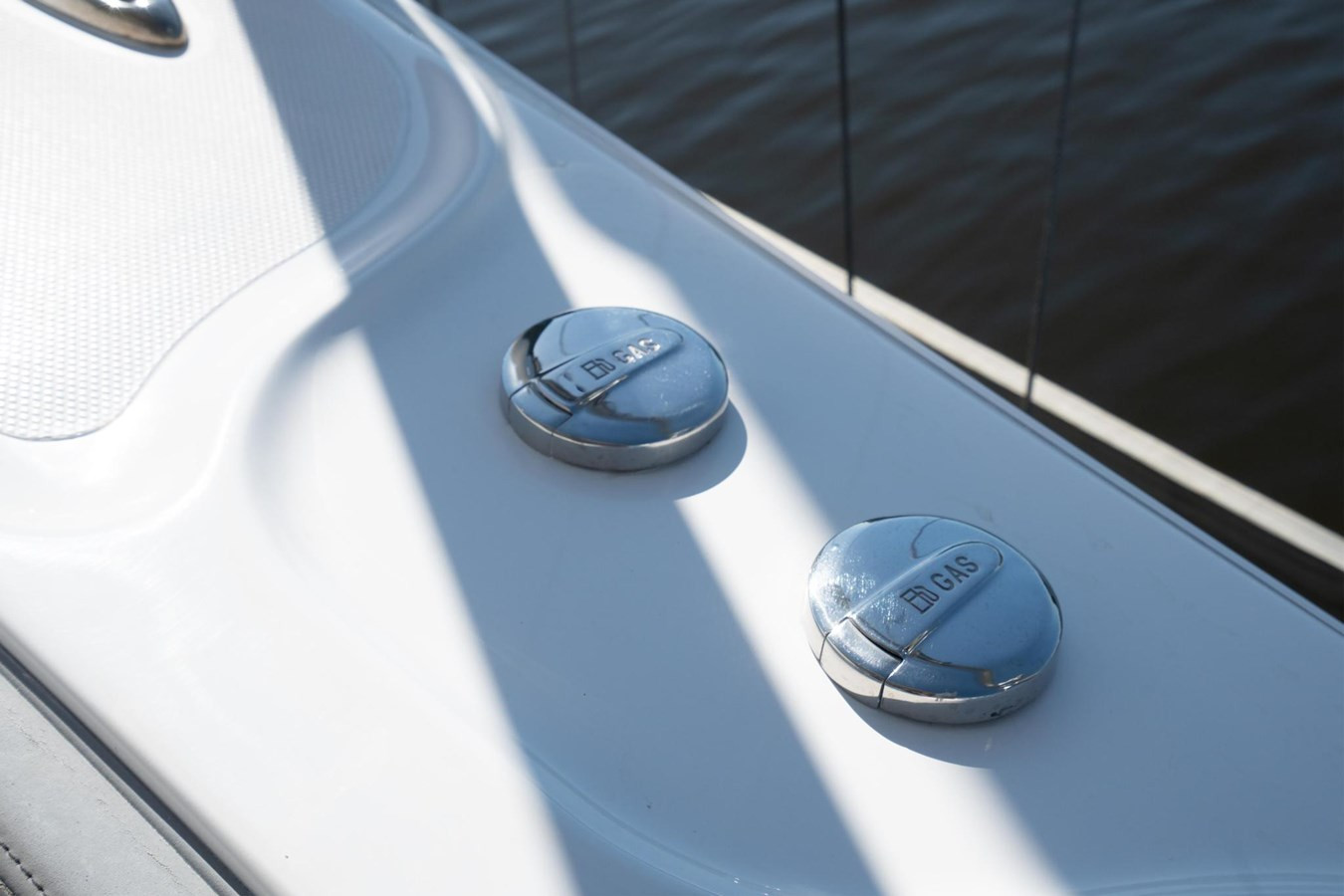 https://arconyachts.ams3.digitaloceanspaces.com/152392/conversions/large_4605699-optimize.jpg