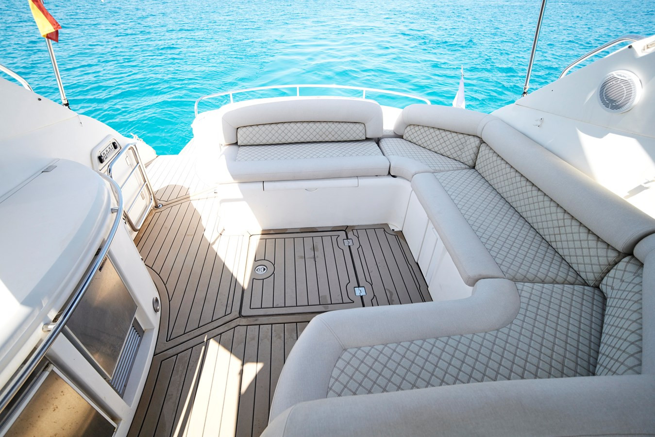 https://arconyachts.ams3.digitaloceanspaces.com/152798/conversions/large_4304623-optimize.jpg