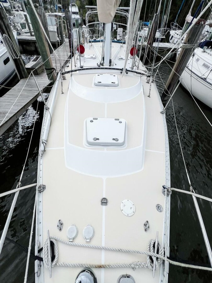 https://arconyachts.ams3.digitaloceanspaces.com/152936/conversions/large_4634249-optimize.jpg