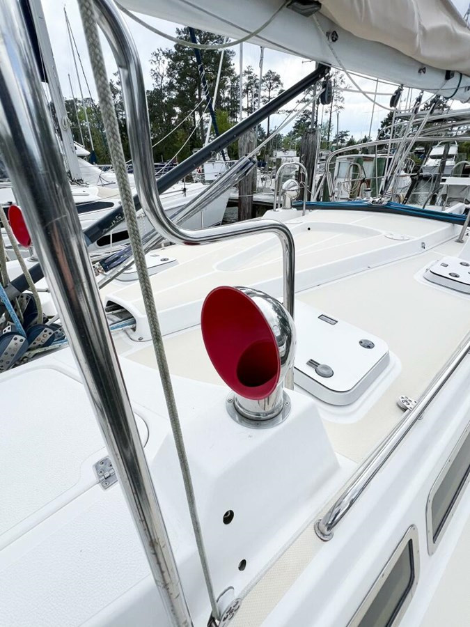 https://arconyachts.ams3.digitaloceanspaces.com/152938/conversions/large_4634250-optimize.jpg