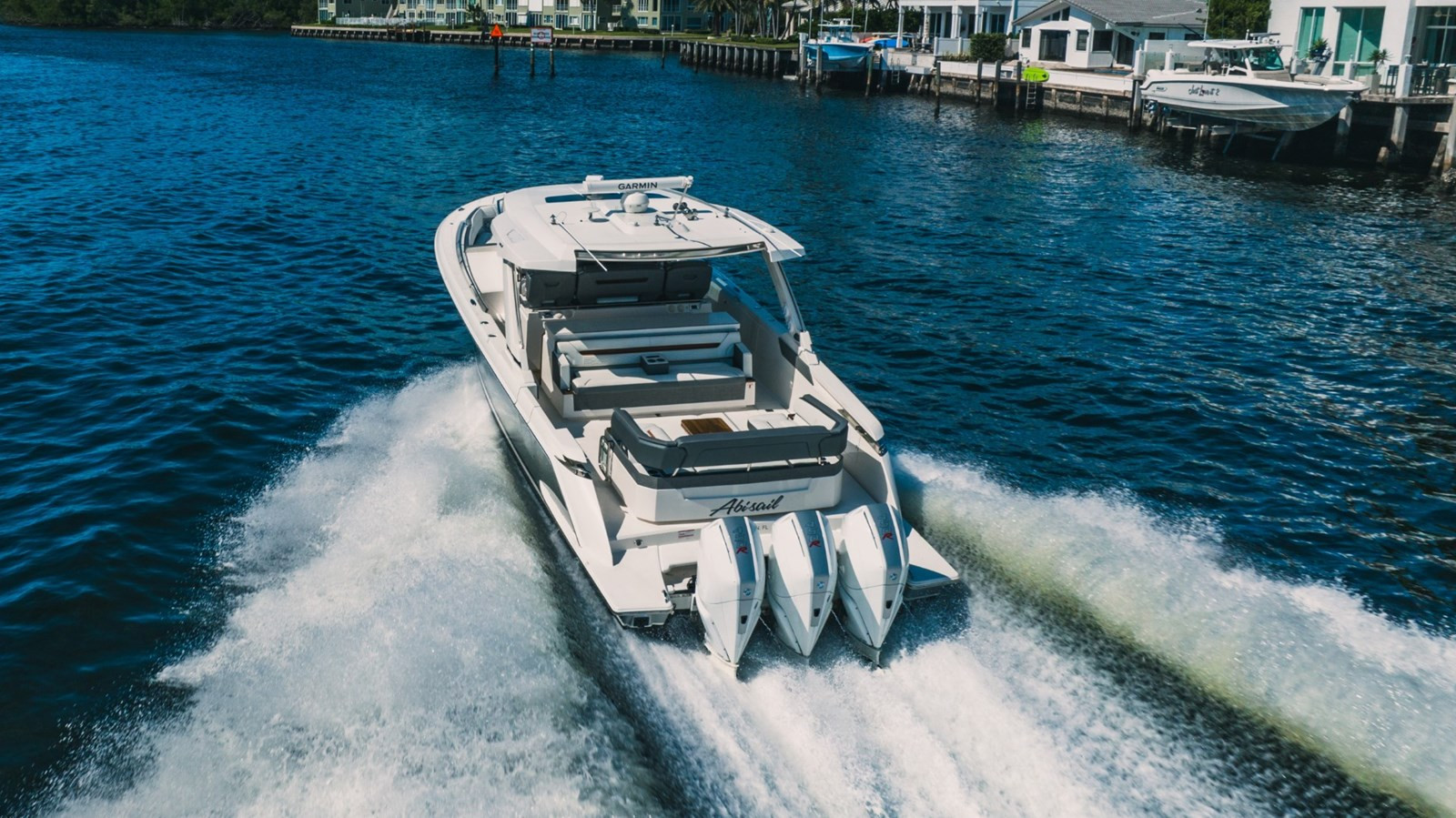 https://arconyachts.ams3.digitaloceanspaces.com/152963/conversions/large_3874532-optimize.jpg