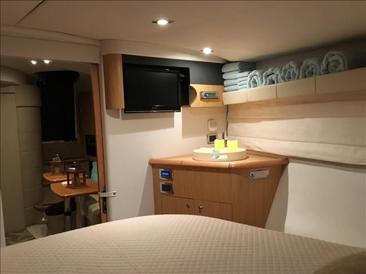 https://arconyachts.ams3.digitaloceanspaces.com/153164/conversions/large_2756040-optimize.jpg
